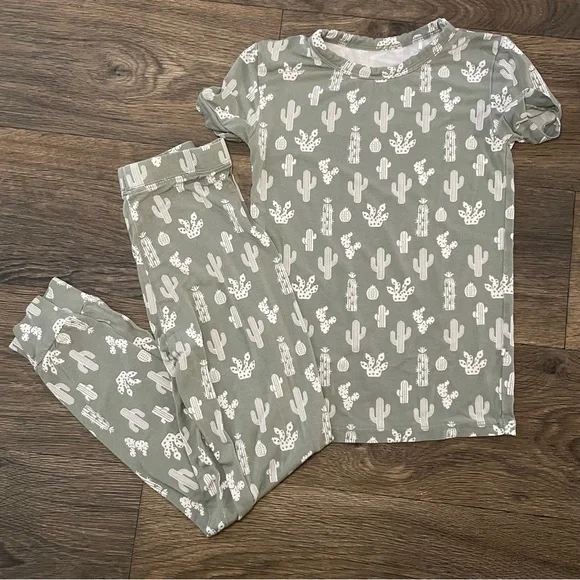 Emerson & Friends PJ Bundle - Picture 5 of 7